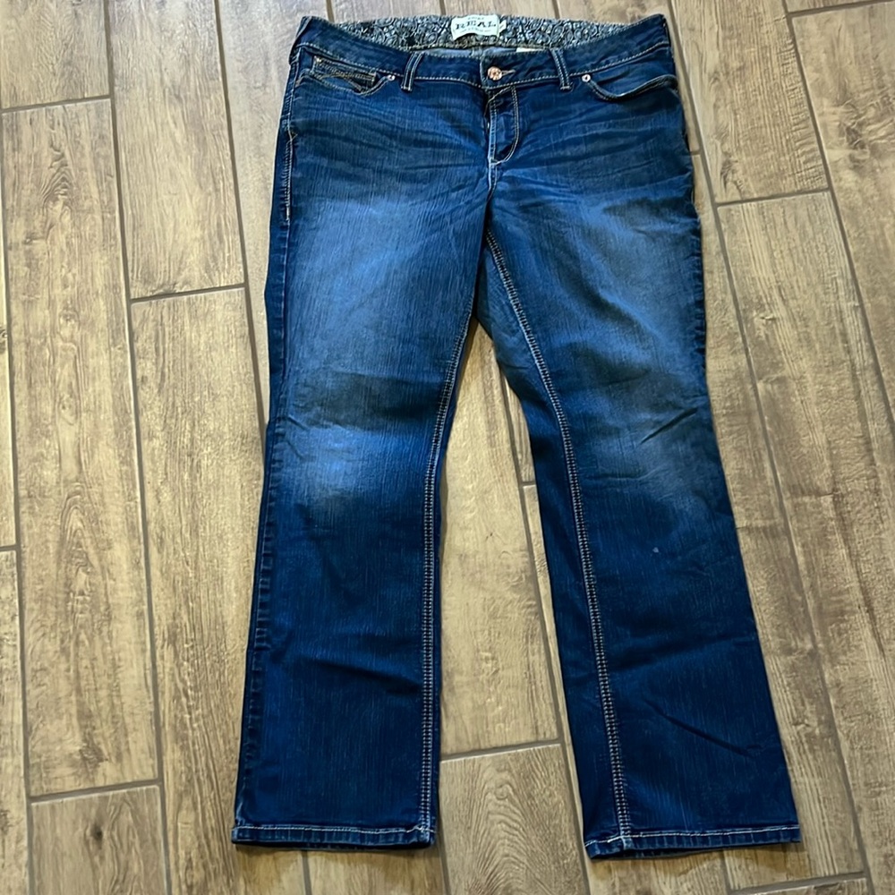Ariat Mid Rise Bootcut Jean
